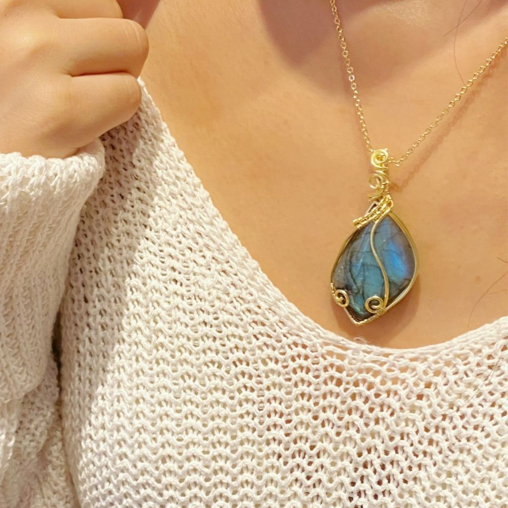 Handmade Labradorite Necklace | Crystal Jewelry for Sleep, Anxiety & Good Luck