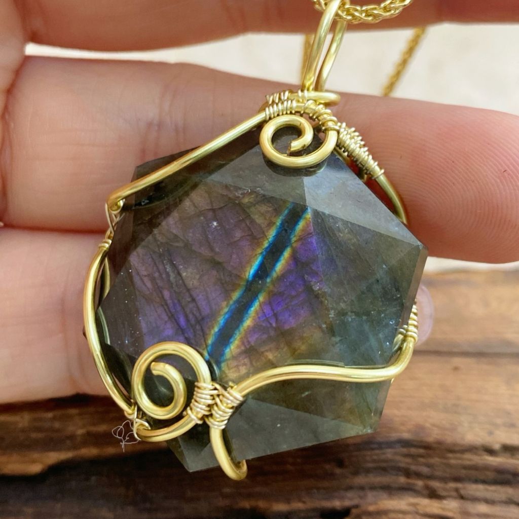 Handcrafted Labradorite Crystal Necklace for Deep Sleep & Positive Energy