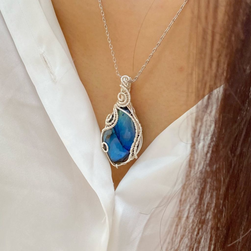 Handmade Labradorite Necklace | Crystal Jewelry for Sleep, Anxiety & Good Luck